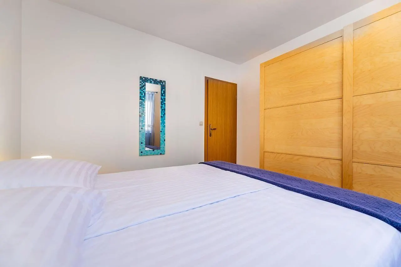 200 Meter Zum Strand Mit Klima, Wifi Baska  Baska (Krk)